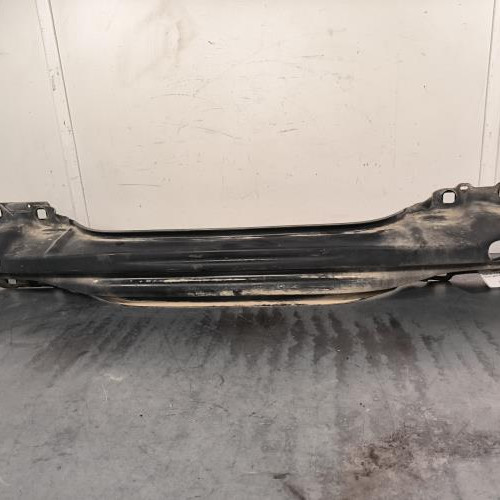 Renfort pare choc arriere (traverse)