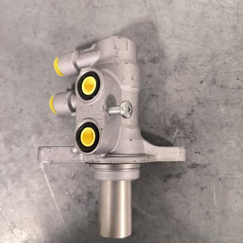 104473322-beeeaaf7-9241-4d5d-ba8c-d369a7322abf-Piece-Maitre-cylindre-freinage-T2H42221-JAGUAR-XE-fb21014124636106c1d642e68e263b4031d1abb833b0438f4efbfa11adf7c63d_m.jpg