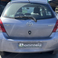 Vehicule-TOYOTA-YARIS%25202%2520PHASE%25202-2010-d4b1cb9f09d33bc7d684cb8e92ed8c2f9a71a72dda75f6f243bb113bc0826e25_m.jpg