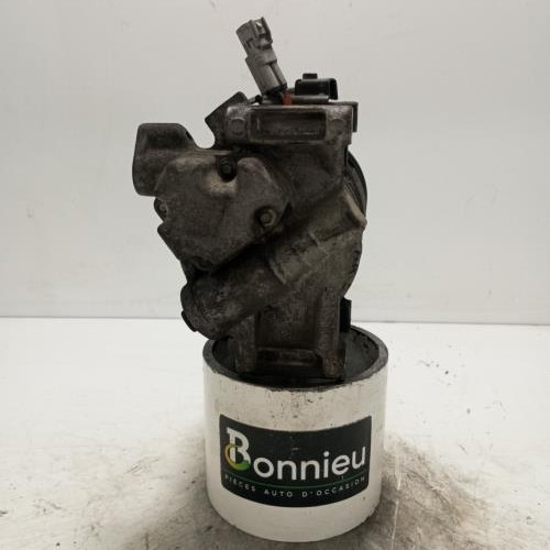 104488915-54012c26-646c-4cc8-9ea4-208e5ac1f816-Piece-Compresseur-clim-883100D320-TOYOTA-YARIS-2-PHASE-2-a886a811f717f12ad31991ab3e2403e7171ccb187c1b0980ee116270c5dbda43_m.jpg