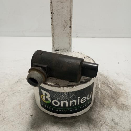 104488926-bedcdd7a-944f-446b-a13d-6a9ddc2a8cf8-Piece-Pompe-lave-glace-avant-853300D050-TOYOTA-YARIS-2-PHASE-2-e94a23219df15aa9add911238f7dce02d724892d06f01c033e85eea3b3a9defc_m.jpg