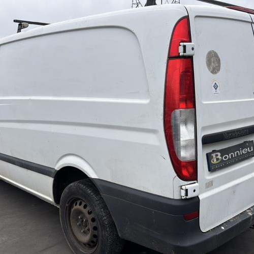 Vehicule-MERCEDES-VITO%2520639%2520PHASE%25201-2006-f941c2ec484e2f1a411b63c1e864721f82656e8fbae4aa33f1a9ac63564c2ab2_m.jpg