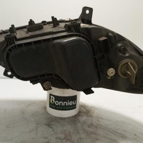 104599757-6edbcaa5-ce79-407c-8fbe-1e84e313bd2d-Piece-Optique-avant-principal-gauche-feuxphare-6398200161-MERCEDES-VITO-639-PHASE-1-c7c1800925374aeb03434580ae789b21e1a0768e21687364afa18293fdb3ff69_m.jpg