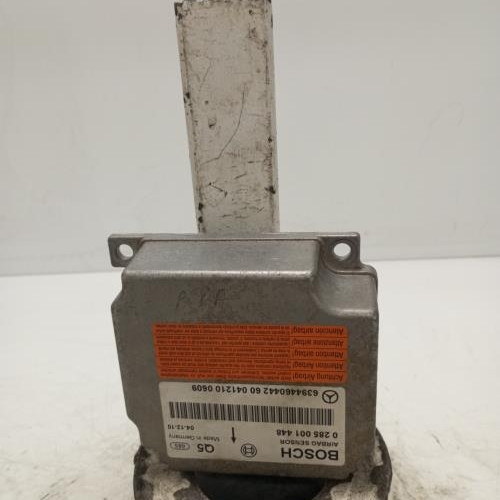104600352-7d6fdbf2-6b56-4f27-a554-2412817b88ea-Piece-Boitier-air-bag-6394460442-MERCEDES-VITO-639-PHASE-1-8bc40e8b2a21aada5f4a6098818af2b33c9d671384646b73f000c25906ee6251_m.jpg