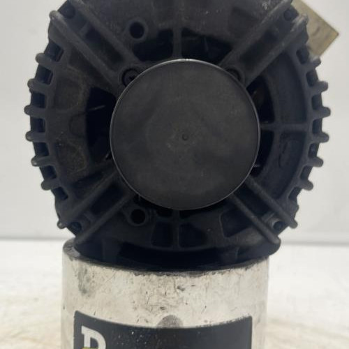 104600725-b32787cc-44c3-4fc6-8402-e4708d9a8419-Piece-Alternateur-0131541002-MERCEDES-VITO-639-PHASE-1-e1ed70a930df684eb46dec6b1362de463c91323e85655851e0800ec9e7a6e68d_m.jpg
