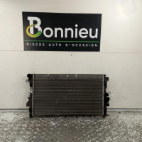 104600734-35bfbea1-d0da-46ce-882d-97a7fd03a819-Piece-Radiateur-eau-6395011101-MERCEDES-VITO-639-PHASE-1-f0c929be1f50560fb0ac3af8bb323a771a829c11c5feaf4aeeb18ca418625784_m.jpg