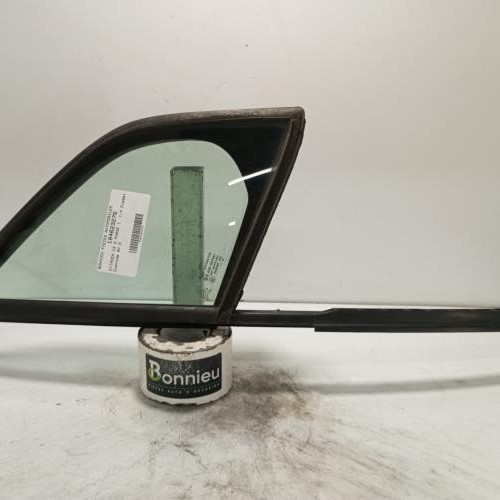 Custode avant droit (porte)