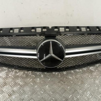 104691562-532963f4-cc24-4c9f-916e-e7cff7d9a025-Piece-Calandre-A1768880860-MERCEDES-CLASSE-A-176-PHASE-1-ed0e57f7a36a92736a60d0f8c8dfb2b10be364a7473f3728d9d5c59a4ddfd609_m.jpg