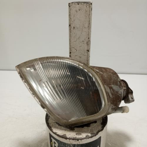 104825479-6cc37c6d-8195-46ab-9b24-ec3312d8be2a-Piece-Optique-avant-secondaire-gauche-feuxclignotant-0000630359-CITROEN-SAXO-PHASE-1-c9e77fcac2872f85f856f592e8c1e37801f6f8d5f8165ab60c98e31940998f9b_m.jpg