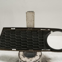 104967425-f57a2895-6fd7-4f94-9352-3af39fb0b76c-Piece-Enjoliveur-anti-brouillard-15857711-BMW-SERIE-1-E88-CABRIO-883543dc6719db560d492644b5138fa0f3b5bdb8013c7859b8a35ecb58a4eaf8_m.jpg