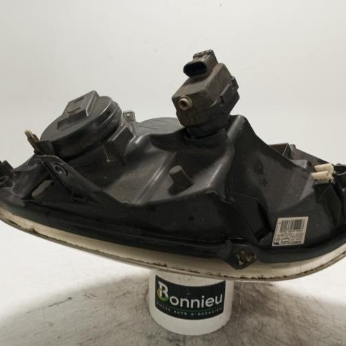 105053852-6c89f835-8e43-4663-ae41-c414cf12382e-Piece-Optique-avant-principal-droit-feuxphare-260101934R-RENAULT-KANGOO-1-PHASE-2-e97994849078f1e65b8fbd9a01e9edd005bca639aef39b939b9c3cbcaabe74ca_m.jpg