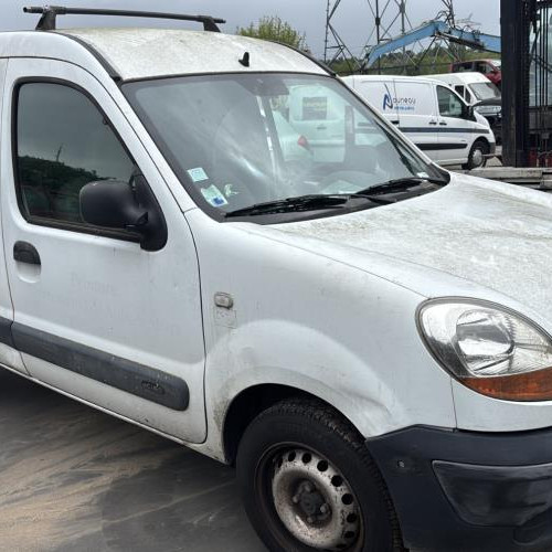 Vehicule-RENAULT-KANGOO%25201%2520PHASE%25202-2006-64b272697bf699e229911ddc27bf2ffc9ce37dadc9bf02e69a2a44c11455238e_m.jpg