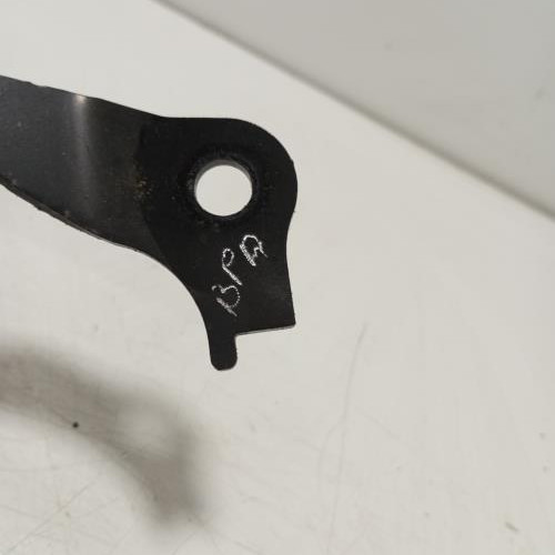 105065089-31ad616a-9b9e-472d-a479-326191725ab7-Piece-Attache-ceinture-avant-droit-96776848XT-PEUGEOT-308-2-PHASE-1-4718da782e46ad875bbb9297a9bd6a5b6e97ec50d158be61cf2bd5303317a378_m.jpg