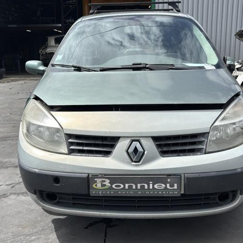 Vehicule-RENAULT-SCENIC%25202%2520PHASE%25201-2005-25720eb2129af6b160a3484bcc2ae44fa9a9fc46eebbd78f93a86cb3620cc891_m.jpg