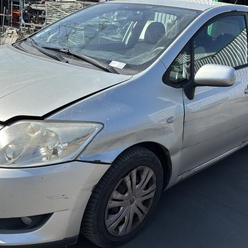 Vehicule-TOYOTA-AURIS%25201%2520PHASE%25201-2008-800e3bad9fcb7e0b34329326dedbafc9a2afa9db0ceb6304f524c7409351a721_m.jpg