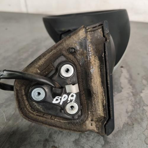 105198030-8c0d2f23-28c0-489f-98f4-4c62cf4c975e-Piece-Retroviseur-gauche-8790602260-TOYOTA-AURIS-1-PHASE-1-7ed53448fa801cda5d44b5390478527666d572e7f51bc9391e67e4024cb35561_m.jpg