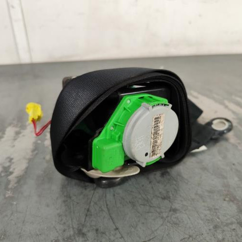 105199417-f73d3acb-b499-4650-9e45-bcc75c3b9f82-Piece-Ceinture-avant-gauche-7322002120E0-TOYOTA-AURIS-1-PHASE-1-001ccd3497eb28aa8edc9a66df9db40d73b96e6ddc3a344fb3a1289a711e1fea_m.jpg