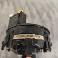 105199425-5e68c10a-cfe2-447d-972a-805733879f4d-Piece-Contacteur-tournant-843060D070-TOYOTA-AURIS-1-PHASE-1-196c9f33a4445bf44fb547bd76f7089c0c455b1cc30ecdef7a9e574a83101c46_m.jpg