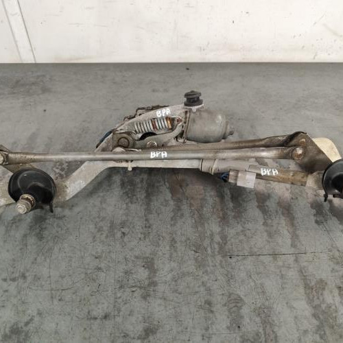 Moteur essuie glace avant