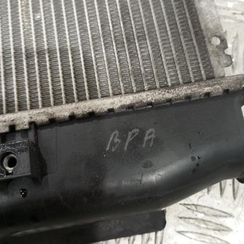 105200289-260b9b05-5655-40a4-99d3-bc66f7e25e7d-Piece-Radiateur-eau-164000R030-TOYOTA-AURIS-1-PHASE-1-60e1099b7cc522cb1fa310322e70300cd7aa40b106678b8a48e4641f5bed5142_m.jpg