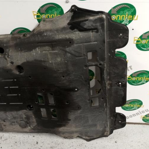 105217175-b290f274-1f70-4c4d-b54f-1f1950a0e0f2-Piece-Cache-sous-moteur-00008108ER-CITROEN-C4-1-PHASE-1-COUPE-3e37a1bc35de8c0fd0ef3473ea1eaf31865e3a0c5b61f2f80df324c4959591cf_m.jpg