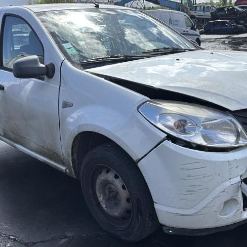 Vehicule-DACIA-SANDERO%25201-2011-244142fae7b8e6c43587925b33508ef354725a574ccaf975a0a727ba4dda9650_m.jpg