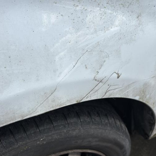 Vehicule-DACIA-SANDERO%25201-2011-e63193a608646a818ad806dbc4afd17f0467d372ae2614c80f8af785d6b2ccf6_m.jpg