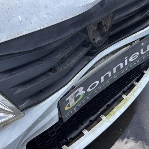 Vehicule-DACIA-SANDERO%25201-2011-363e534e082c740714bb06ad0111067995f6a40cf3f9adccbf9c2c43f2118fee_m.jpg