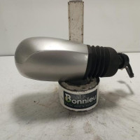 105352881-568fa272-0e74-4b34-8f8c-e6c525dcc03b-Piece-Retroviseur-gauche-735380187-FIAT-PUNTO-2-PHASE-1-f87357e0318053ff293def7c69a20333f6c0b4278ead639a7392e98829ddb6d1_m.jpg