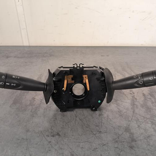 Com (Bloc Contacteur Tournant+Commodo Essuie Glace+Commodo Phare)