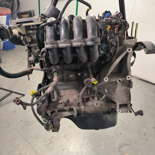 105354139-e2b60324-17aa-4812-96b8-aad7ab2119f2-Piece-Moteur-71737928-FIAT-PUNTO-2-PHASE-1-4757024f0f76d6e248b9cd6a0042849c3c4b83fc77719af83711696297373d9c_m.jpg