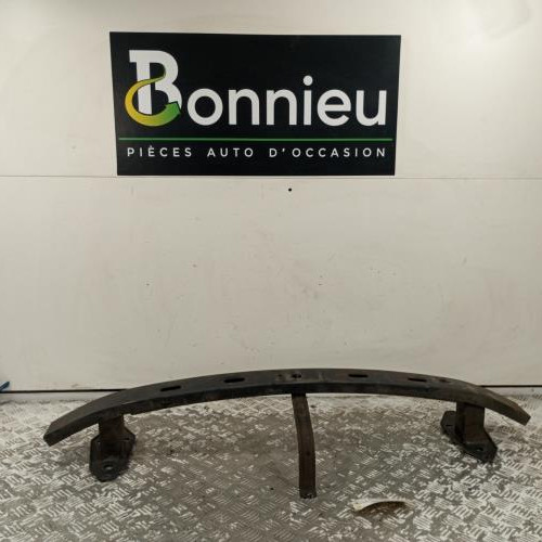 Renfort pare choc avant (traverse)