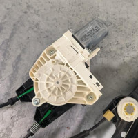 105419154-843a1112-127d-499e-a28e-68fc55127a11-Piece-Leve-vitre-electrique-arriere-gauche-8T8839461C-AUDI-A5-1-SPORTBACK-PHASE-2-22bef67287401cf4200c408da109add07c56d1f9d95b882fc11ccf6f825403fb_m.jpg
