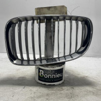 105430502-b0a56ac4-ddeb-476d-a5d8-852782a1aca2-Piece-Calandre-gauche-51137179655-BMW-SERIE-1-E82-COUPE-138fbb6e8842becf49292b31c1af2a5f1a104ecb9e60dfc0362df684860cd3c2_m.jpg