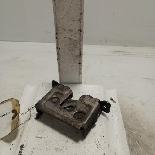 105430513-25fbf77f-9d64-41b0-90de-d8d5d531d99b-Piece-Fermeture-de-capot-51237008755-BMW-SERIE-1-E82-COUPE-3ff93d16c0a02d18f376b2b22011f842d0c43eba1acda63cc4c7f249693461ca_m.jpg