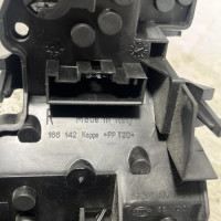 105430523-285c5d8c-be8a-482e-a43c-5ef0e888afe1-Piece-Platine-feu-arriere-droit-63217164972-BMW-SERIE-1-E82-COUPE-057674ee97c4c23a9f1e46a82b9f894d0ba3b83e02f6072fbf5318f407f4ae90_m.jpg