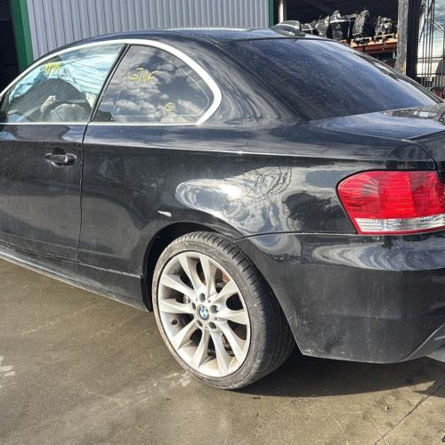 Vehicule-BMW-SERIE%25201%2520E82%2520COUPE-2008-9f844c2361dd55f4ddeb687a4aeb2e963ee20c9db8e22c4fd9a94c6347889e8a_m.jpg