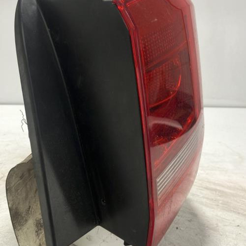 105470712-bee1048b-d614-4e89-b33a-e06173d22fa3-Piece-Feu-arriere-principal-droit-feux-1T0945096R-VOLKSWAGEN-TOURAN-2-7d17265cb3be38b97942af743e483405025d62a578a682752b7b858f0192007e_m.jpg