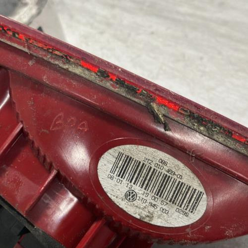 105470715-1fc7c6a8-d99b-4d1d-b3f6-10a83c9f222e-Piece-Feu-arriere-secondaire-gauche-feux-1T0945093-VOLKSWAGEN-TOURAN-2-15cdaf282910edf280bbed01180e01fec3a85c424abe10bf80f45a8de1de7aeb_m.jpg