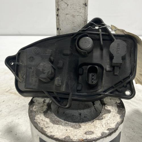 105470725-b674eaa8-2fdd-4d79-a9bb-2e1ebcaa824b-Piece-Platine-feu-arriere-gauche-1T0945257E-VOLKSWAGEN-TOURAN-2-044c399245149a5db0c5cb7480c1e6839d2358e721e91281e20214f9dbd4c04d_m.jpg