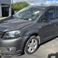 Vehicule-VOLKSWAGEN-TOURAN%25202-2013-b52c2c096ec2b250581e604d9848889e88820ffa8271575a6441dc53894e166d_m.jpg
