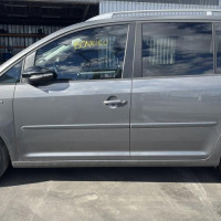 Vehicule-VOLKSWAGEN-TOURAN%25202-2013-f2fb202a4bb3aa3110d0c7e74a0effb9ead903eddb597b15f5eea1b5d19f7707_m.jpg
