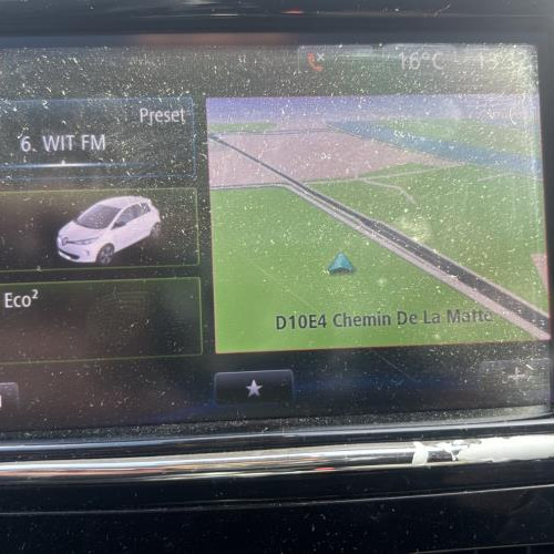 Vehicule-RENAULT-ZOE%25201-2017-38a95a23afb42578dfb8e6d6073c56bc6130d7a3b031e07ea1d21fcee727e490_m.jpg
