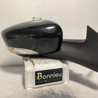 105524176-8f1a632e-e2f9-4a13-b410-dbfc5a943259-Piece-Retroviseur-droit-963015743R-RENAULT-ZOE-1-7cfc7ed8af6bb1bee6276e185b4f4da0ec3aaac9070fd290dec0418e0e704950_m.jpg