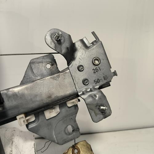 105524626-bbce61a4-a19c-47e7-8280-a7856d535cf7-Piece-Leve-vitre-electrique-arriere-droit-827206781R-RENAULT-ZOE-1-5443be8314dad7b52f3a4ef506754ac6c90d27e149584a30bc407cd96f12d153_m.jpg