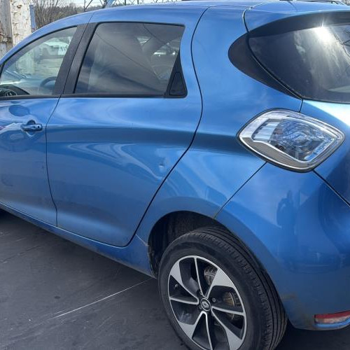 Vehicule-RENAULT-ZOE%25201-2017-b3f6891471f64aacd20faa09cc48b47b062097989d0364ff8210d52b81dcdce2_m.jpg