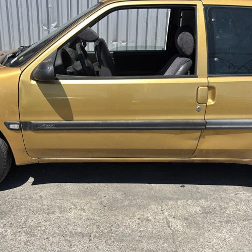 Vehicule-CITROEN-SAXO%2520PHASE%25202-2000-1ae56ada0990b8d47a20c5e197706063db8ac54dc228d36b28bf350e0b6c12b4_m.jpg