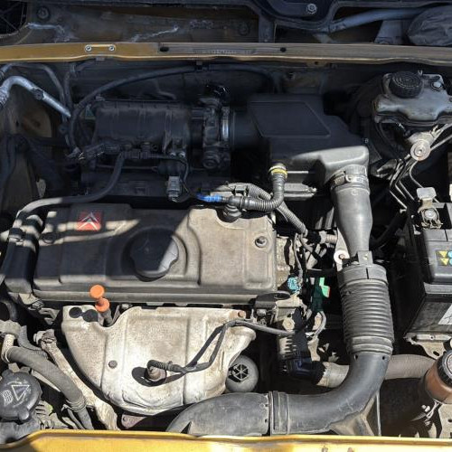 Vehicule-CITROEN-SAXO%2520PHASE%25202-2000-3ff75c152fe72dd8e5ad33bad434c8921e50905f26e0790474c3a253a4355af1_m.jpg