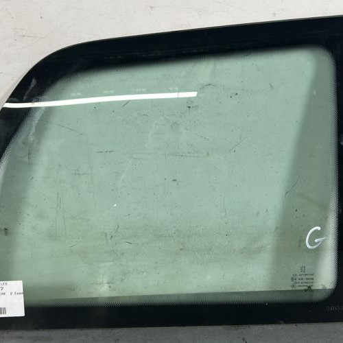 Custode arriere droit