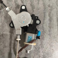105665019-92cbf5ec-7387-4b65-a5fc-bb2769a30e45-Piece-Leve-vitre-electrique-avant-droit-95129329-CHEVROLET-SPARK-PHASE-1-d4e886b11662d77df0516dc2f4496defdf7ab7a2770203aa3ad2c0d346760f80_m.jpg